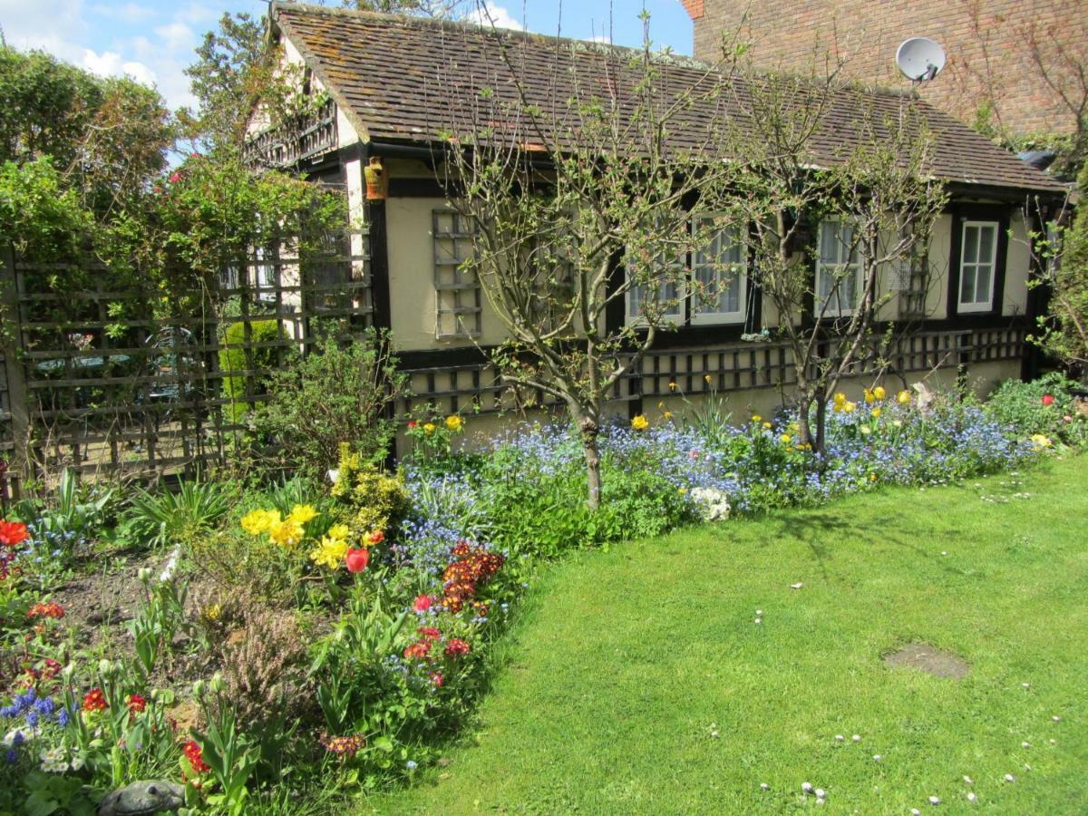 The Stable Villa Eastleigh Eksteriør bilde